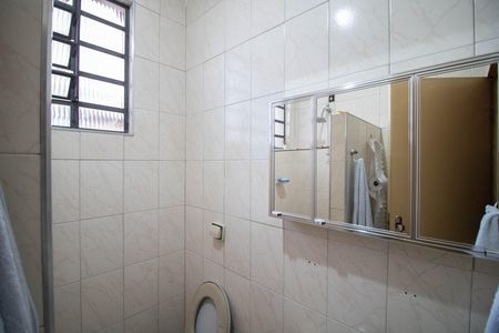 Casa à venda com 163m², 3 quartos e 2 vagasBANHEIRO 1