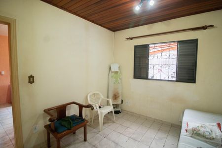 Casa à venda com 163m², 3 quartos e 2 vagasQUARTO 2