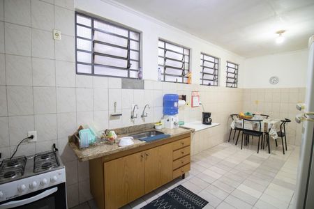 Casa à venda com 163m², 3 quartos e 2 vagasCOZINHA