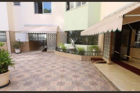 Apartamento à venda com 2 quartos, 50m² em Camorim, Rio de Janeiro