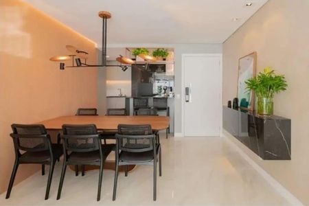 Foto 06 de apartamento à venda com 2 quartos, 73m² em Petrópolis, Porto Alegre