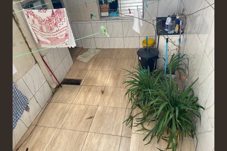 Casa à venda com 96m², 3 quartos e 2 vagasÁrea externa