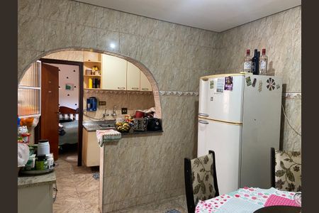 Casa à venda com 96m², 3 quartos e 2 vagasCopa - Cozinha
