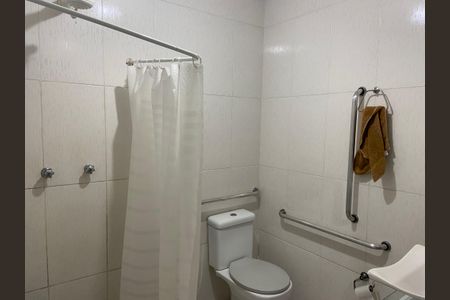 Casa à venda com 96m², 3 quartos e 2 vagasBanheiro
