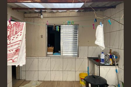 Casa à venda com 96m², 3 quartos e 2 vagasÁrea externa