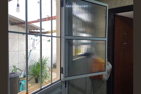Casa à venda com 96m², 3 quartos e 2 vagasCopa - Cozinha