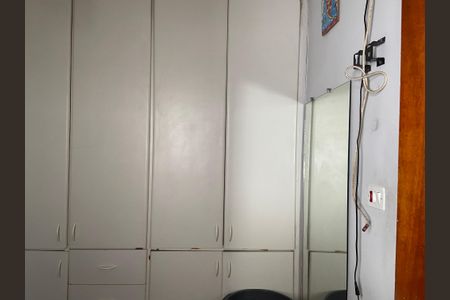 Casa à venda com 96m², 3 quartos e 2 vagasQuarto 2