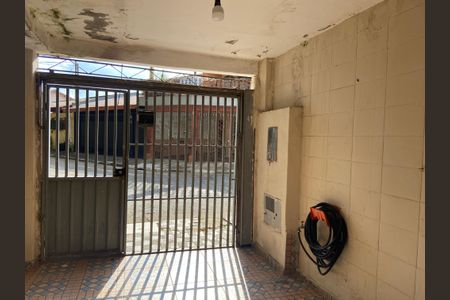 Casa à venda com 96m², 3 quartos e 2 vagasGaragem