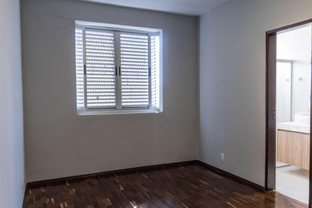 Apartamento para alugar com 400m², 5 quartos e 3 vagas Apartamento para alugar com 400m², 5 quartos e 3 vagasSuíte 1