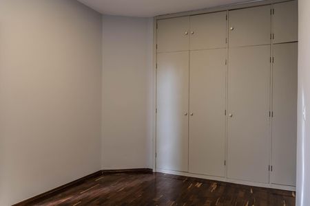 Apartamento para alugar com 400m², 5 quartos e 3 vagas Apartamento para alugar com 400m², 5 quartos e 3 vagasSuíte 1
