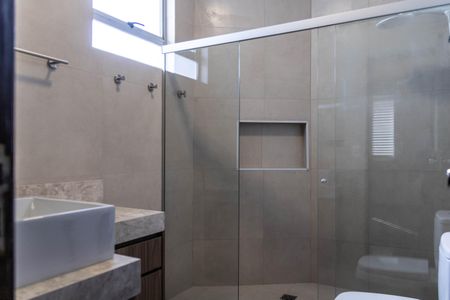 Apartamento para alugar com 400m², 5 quartos e 3 vagas Apartamento para alugar com 400m², 5 quartos e 3 vagasBanheiro Social