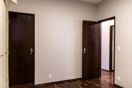 Apartamento para alugar com 400m², 5 quartos e 3 vagas Apartamento para alugar com 400m², 5 quartos e 3 vagasQuarto 3