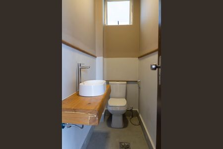 Apartamento para alugar com 400m², 5 quartos e 3 vagas Apartamento para alugar com 400m², 5 quartos e 3 vagasLavabo