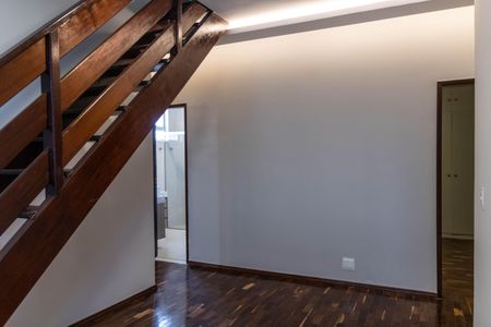 Apartamento para alugar com 400m², 5 quartos e 3 vagas Apartamento para alugar com 400m², 5 quartos e 3 vagasSala 2