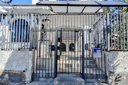 Apartamento à venda com 78m², 3 quartos e 2 vagasFachada - Plaquinha