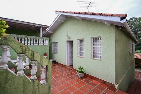 Casa para alugar com 100m², 2 quartos e 1 vagaFachada