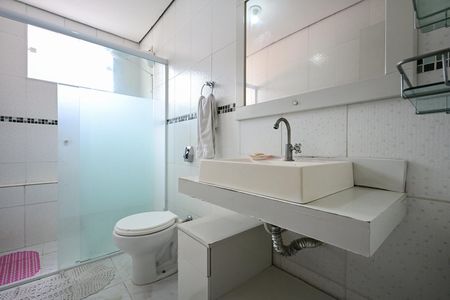 Casa para alugar com 100m², 2 quartos e 1 vagaBanheiro