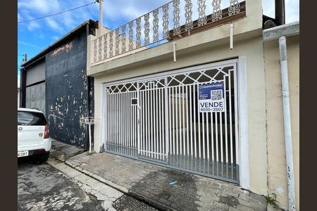 Fachada de casa à venda com 3 quartos, 121m² em Jardim Sao Jorge (raposo Tavares), São Paulo