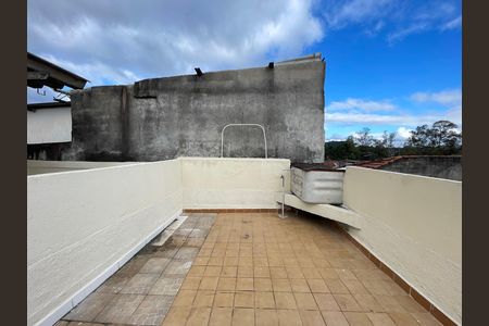 Casa para alugar com 121m², 3 quartos e 2 vagasVaranda/Quintal