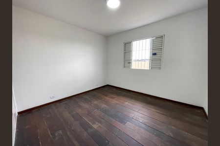 Casa para alugar com 121m², 3 quartos e 2 vagasQuarto 1