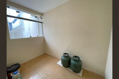Casa para alugar com 121m², 3 quartos e 2 vagasQuarto 3
