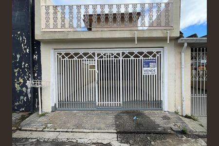 Casa para alugar com 121m², 3 quartos e 2 vagasFachada