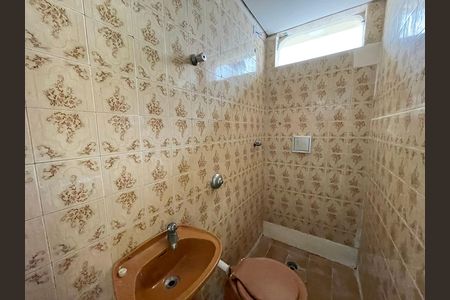 Casa para alugar com 121m², 3 quartos e 2 vagasBanheiro 4