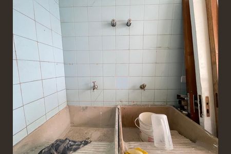 Área de Serviço de casa à venda com 3 quartos, 121m² em Jardim Sao Jorge (raposo Tavares), São Paulo