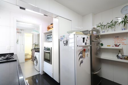 Apartamento à venda com 100m², 3 quartos e 1 vagaCozinha e Área de Serviço