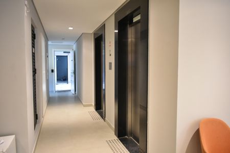 Apartamento à venda com 38m², 2 quartos e sem vagahall