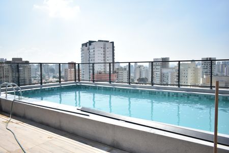 Apartamento à venda com 38m², 2 quartos e sem vagaÁrea comum - Piscina