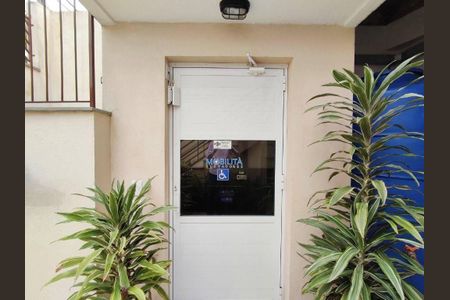Casa à venda com 2 quartos, 74m² em Vila Polopoli, São Paulo