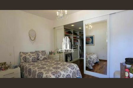 Casa à venda com 5 quartos, 800m² em Vila Morumbi, São Paulo