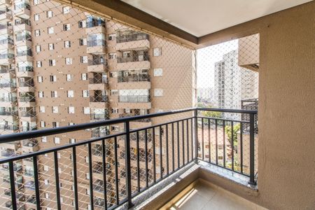 Varanda de apartamento para alugar com 2 quartos, 61m² em Jardim Tupanci, Barueri