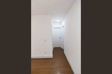 Apartamento para alugar com 61m², 2 quartos e 1 vaga Apartamento para alugar com 61m², 2 quartos e 1 vagaCorredor