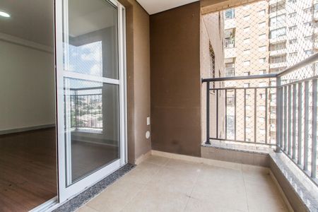 Apartamento para alugar com 61m², 2 quartos e 1 vaga Apartamento para alugar com 61m², 2 quartos e 1 vagaVaranda