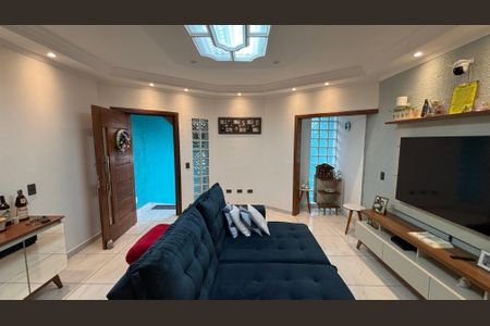 Casa à venda com 247m², 3 quartos e 7 vagasSala