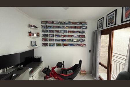 Casa à venda com 247m², 3 quartos e 7 vagasQuarto 2