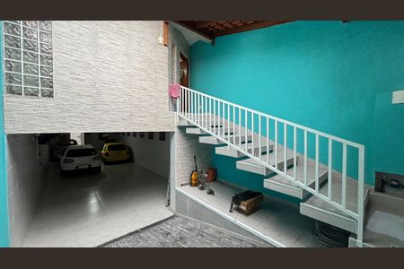 Casa à venda com 247m², 3 quartos e 7 vagasGaragem 