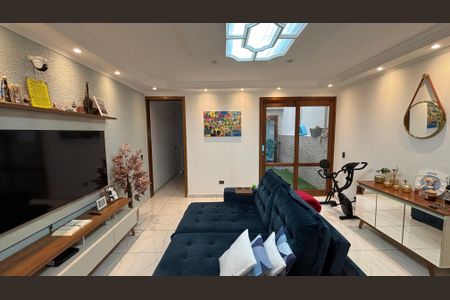 Sala de casa à venda com 3 quartos, 247m² em Parque Gerassi, Santo André