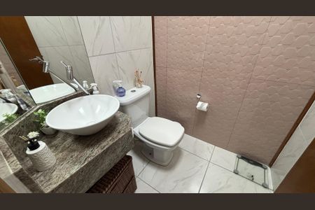 Casa à venda com 247m², 3 quartos e 7 vagasLavabo