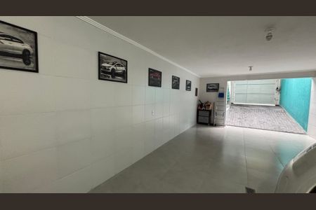 Casa à venda com 247m², 3 quartos e 7 vagasGaragem 