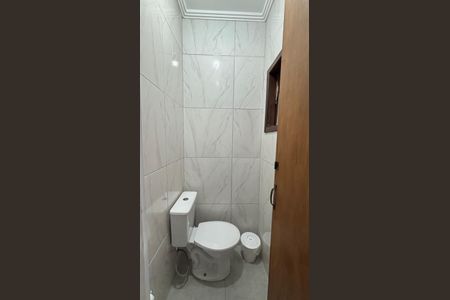 Casa à venda com 247m², 3 quartos e 7 vagasGaragem - Banheiro