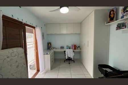 Casa à venda com 247m², 3 quartos e 7 vagasQuarto 1