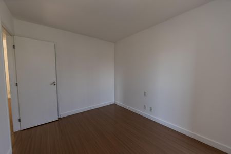 Apartamento para alugar com 75m², 3 quartos e 2 vagas Apartamento para alugar com 75m², 3 quartos e 2 vagasSuite