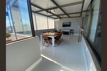 Apartamento à venda com 5 quartos, 330m² em Barra da Tijuca, Rio de Janeiro