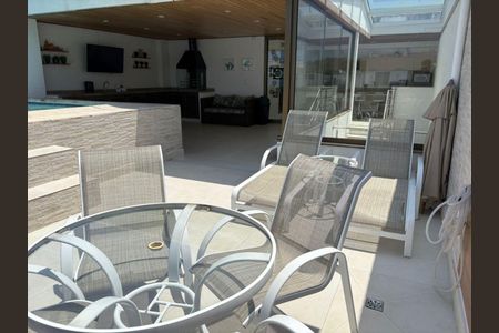 Apartamento à venda com 330m², 5 quartos e 3 vagas