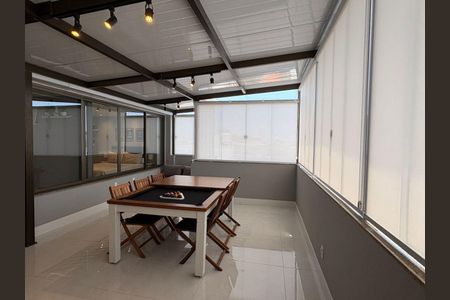 Apartamento à venda com 330m², 5 quartos e 3 vagas