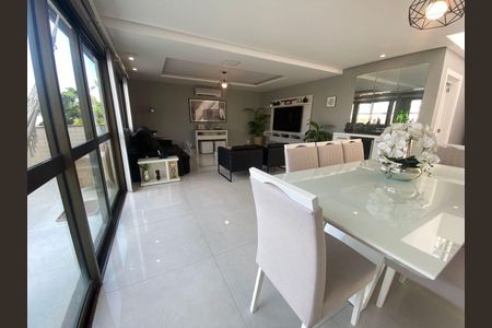 Apartamento à venda com 5 quartos, 330m² em Barra da Tijuca, Rio de Janeiro