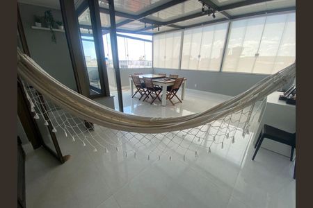 Apartamento à venda com 330m², 5 quartos e 3 vagas